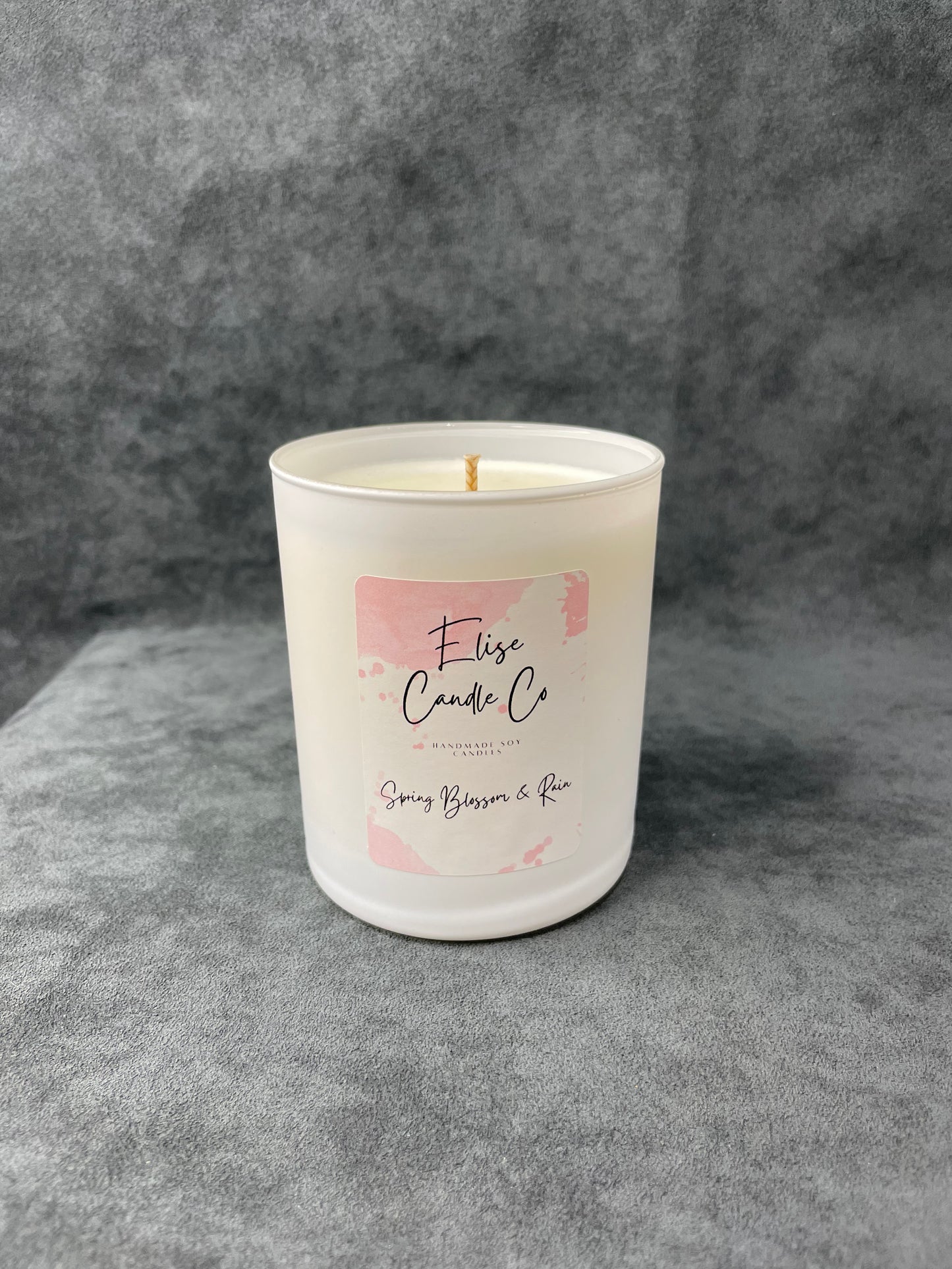 Spring Blossom & Rain Scented 30cl Candle